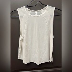 Lululemon Cropped Sculpt Tank